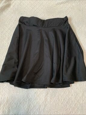 Girls black skirt